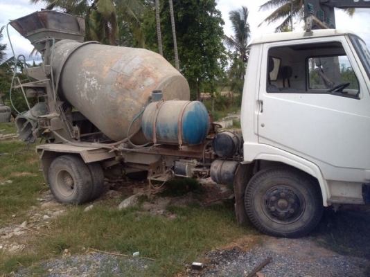 รถฮีโน่ 6 ล้อ โม่ปูน KM777 117 แรงม้า ( มีขาย 2 คัน ) สนใจติดต่อ 081 - 6079515 รถฮีโน่ 6 ล้อ โม่ปูน KM777 117 แรงม้า ( มีขาย 2 คัน ) สนใจติดต่อ 081 - 6079515