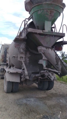 รถฮีโน่ 6 ล้อ โม่ปูน KM777 117 แรงม้า ( มีขาย 2 คัน ) สนใจติดต่อ 081 - 6079515 รถฮีโน่ 6 ล้อ โม่ปูน KM777 117 แรงม้า ( มีขาย 2 คัน ) สนใจติดต่อ 081 - 6079515