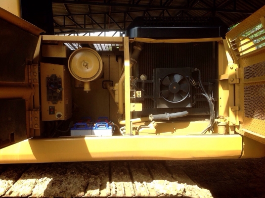 ขายรถแบคโฮ  CAT  320  V2   รถสวยพร้อมใช้งาน ราคาต่อรองได้นะครับ