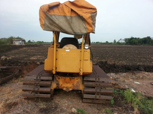 ขายด่วนแทรกเตอร์KOMATSU D20PL-5 พร้อมใช้ ขายด่วนแทรกเตอร์KOMATSU D20PL-5 พร้อมใช้