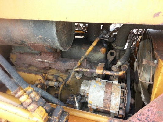 ขายด่วนแทรกเตอร์KOMATSU D20PL-5 พร้อมใช้ ขายด่วนแทรกเตอร์KOMATSU D20PL-5 พร้อมใช้