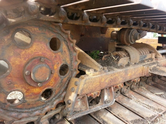 ขายด่วนแทรกเตอร์KOMATSU D20PL-5 พร้อมใช้ ขายด่วนแทรกเตอร์KOMATSU D20PL-5 พร้อมใช้