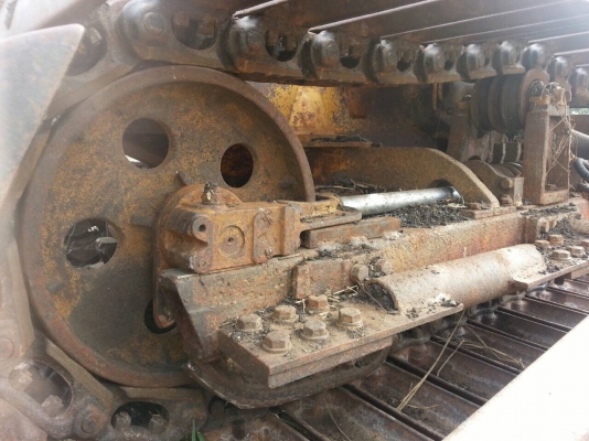 ขายด่วนแทรกเตอร์KOMATSU D20PL-5 พร้อมใช้ ขายด่วนแทรกเตอร์KOMATSU D20PL-5 พร้อมใช้