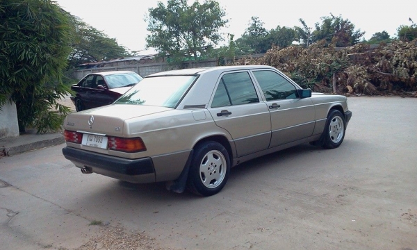 ขาย Benz 190e รถหรู น่าขับ น่าใช้ ปี94 รถตัวท็อป ฟลูออฟชั่น