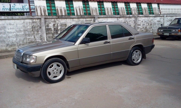ขาย Benz 190e รถหรู น่าขับ น่าใช้ ปี94 รถตัวท็อป ฟลูออฟชั่น