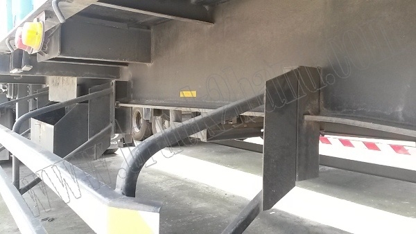 หางพ่วงเทเลอร์พื้นเรียบ12ล้อ 3เพลา ของบริษัทสามมิตร ปี53