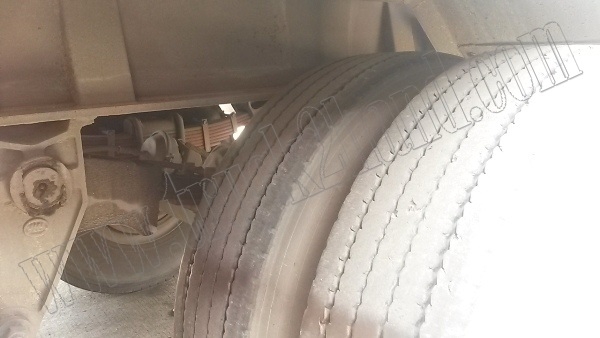 หางพ่วงเทเลอร์พื้นเรียบ12ล้อ 3เพลา ของบริษัทสามมิตร ปี53