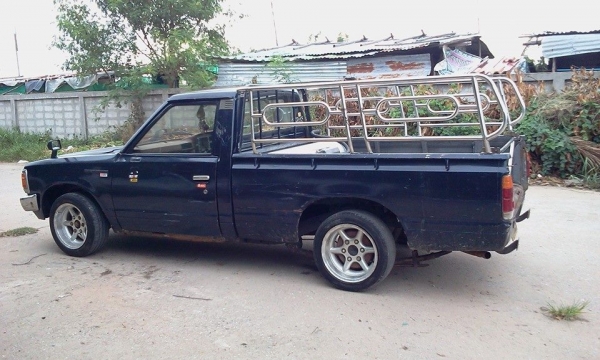 ขาย DATSAN 720 กะบะคลาสสิคช่วงสั้น 4 ขอ พร้อมใช้วิ่งไกลสบาย ขาย DATSAN 720 กะบะคลาสสิคช่วงสั้น 4 ขอ พร้อมใช้วิ่งไกลสบาย