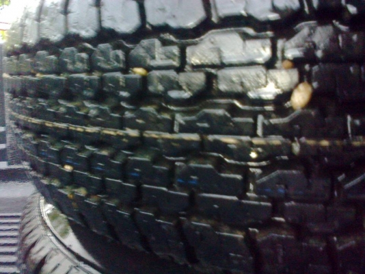 ล้อกะทะ16ป้ายแดงยางบิดโตน205R16ปี5013มี3ชุด70กม.ถอด ล้อกะทะ16ป้ายแดงยางบิดโตน205R16ปี5013มี3ชุด70กม.ถอด