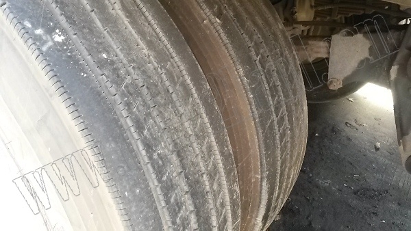 หางพ่วงเทเลอร์พื้นเรียบ12ล้อ 3เพลา ของบริษัทสามมิตร ปี53