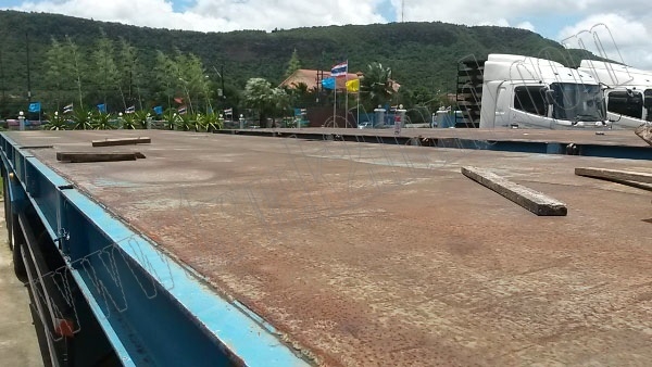 หางพ่วงเทเลอร์พื้นเรียบ12ล้อ 3เพลา ของบริษัทสามมิตร ปี53