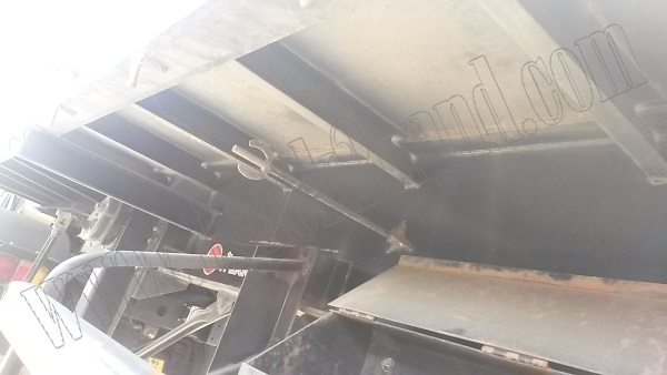 หางพ่วงเทเลอร์พื้นเรียบ12ล้อ 3เพลา ของบริษัทสามมิตร ปี53