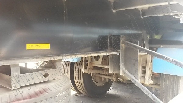 หางพ่วงเทเลอร์พื้นเรียบ12ล้อ 3เพลา ของบริษัทสามมิตร ปี53