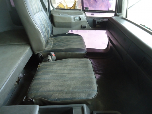 ขายด่วนรถสิบล้อFL3Hเครือง195แรงปี39ออกมือเดียวจากห้าง