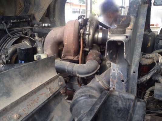 รถอีซูซุ 10  ล้อดั้ม  240 แรงม้า. ปี 39  ( ขายแม่ , ลูก )   สนใจติดต่อ 081 - 6079515