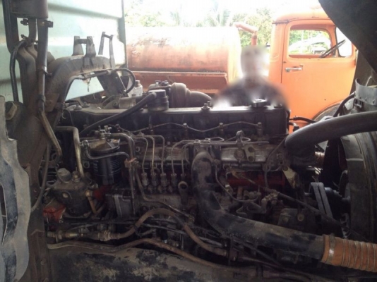 รถอีซูซุ 10  ล้อดั้ม  240 แรงม้า. ปี 39  ( ขายแม่ , ลูก )   สนใจติดต่อ 081 - 6079515