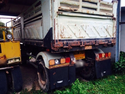 รถอีซูซุ 10  ล้อดั้ม  240 แรงม้า. ปี 39  ( ขายแม่ , ลูก )   สนใจติดต่อ 081 - 6079515