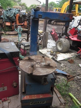 มาอีกแล้วครับ ท่านลูกค้า -- เครื่องถอดยาง เปลียนยาง COATS มือสองเก่านอก สินค้ายอดฮิต