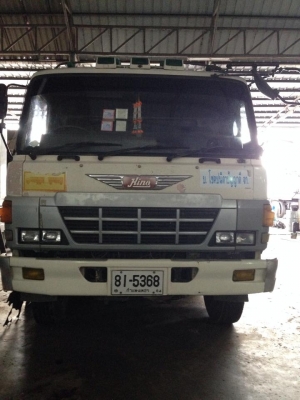 รถบรรทุก พ่วง 24 ล้อ