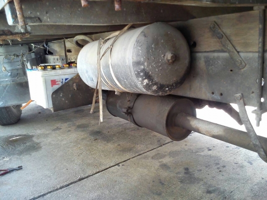 มัดจำแล้วครับ-139,000บ-ISUZU-NKR.6ล้อเครื่อง100.ครัชซีสวย.เครื่องแน่น.4.30เมตร.หัวเก๋งต้องเก็บงาน.กะจกแตก.. มัดจำแล้วครับ-139,000บ-ISUZU-NKR.6ล้อเครื่อง100.ครัชซีสวย.เครื่องแน่น.4.30เมตร.หัวเก๋งต้องเก็บงาน.กะจกแตก..