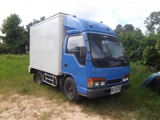 ISUZU  ปี46 ยูโร เกียร์สั้น รถห้างแท้