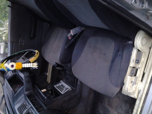 ขายรถเก๋งมิตรซูตั แชม19900ขาย