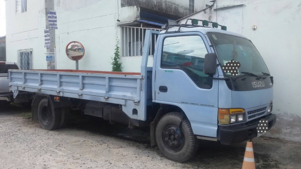 -420,000บ-ISUZU-NPR.เปลี่ยนเครื่อง130.ลงเล่มแล้ว.ครัชซีบวมซับ-ผิวนอกสวย-ยาว5.เมตร.รถห้าง.ปี39