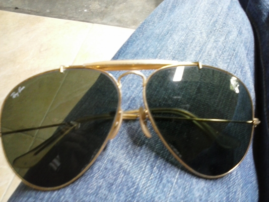 ขายRay-Ban แว่นตาเรย์แบน แท้ (มือสอง) ราคาไม่แพง
