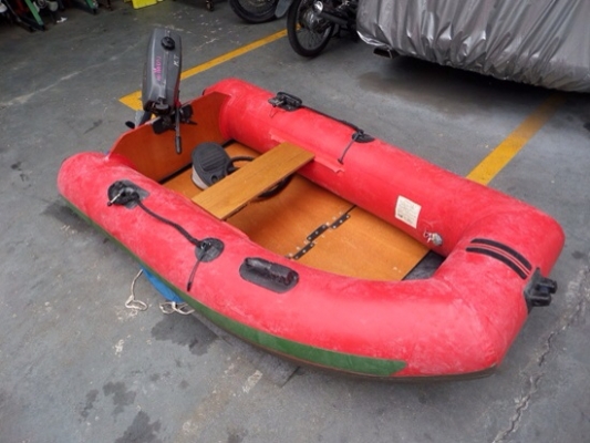 ขาย เรือยางพร้อมเครื่อง SUZUKI 2 แรง เก่าญี่ปุ่น ราคา 17,500