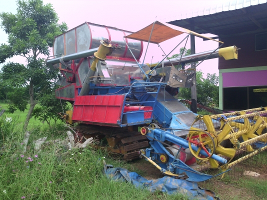 ขายรถเกี่ยวข้าวปานเจริญ