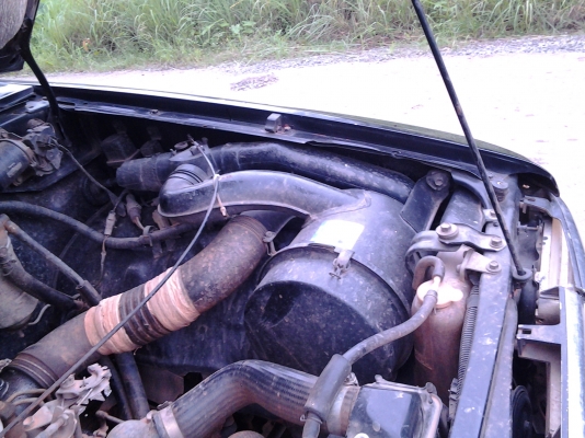 TOYOTA LN80 รุ่นสั้นพิเศษ 4ขอ เครื่องเสียงเคลื่อนที่ สำหรับวางคานโฟครับ รถเก่าหลวง ถอดเครื่องเสียงลดได้อีก