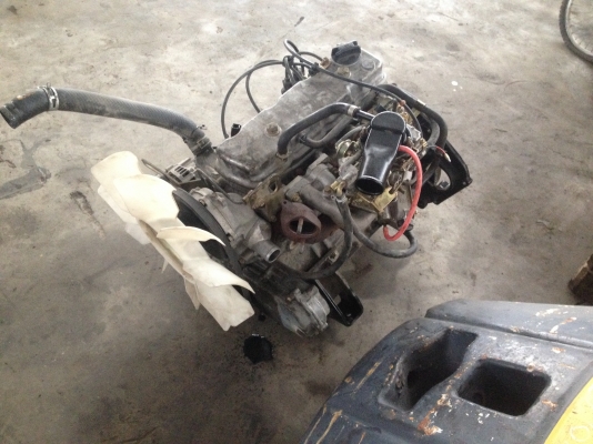 ขายเครื่องยนต์โฟล์คลิฟท์รถยกเครื่องยนต์เบนซิน รหัสK21 เครื่องยนต์ใช้งานน้อยมากเปลี่ยนเพราะยกเครื่องดีเซลใส่ สนใจติดต่อ บจกชัยเสรียานยนต์จำกัด 086-0801238