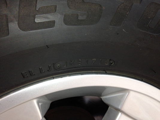 ขาย bridgestone dueler h/p 265/70r16 ปี 13+TRD 16 (ยกเลิกก่อนค่ะ) ขาย bridgestone dueler h/p 265/70r16 ปี 13+TRD 16 (ยกเลิกก่อนค่ะ)