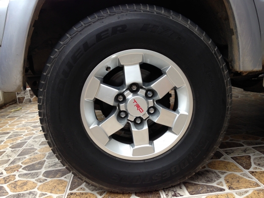 ขาย bridgestone dueler h/p 265/70r16 ปี 13+TRD 16 (ยกเลิกก่อนค่ะ)