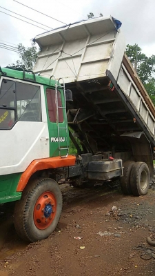 หกล้อดั้ม