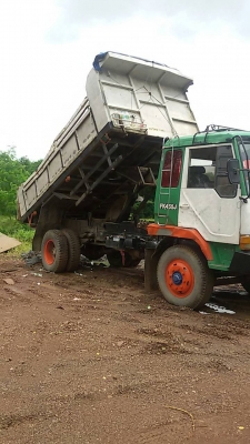 หกล้อดั้ม