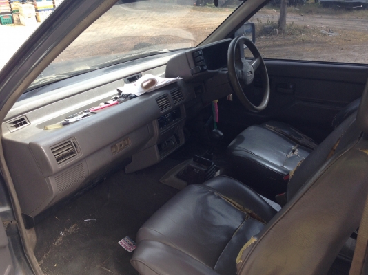 ขายรถกระบะISUZU 2500cc90แรงปี94 ขายรถกระบะISUZU 2500cc90แรงปี94