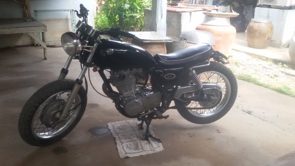 ขายsr 400 หรือแลกsteedคับ