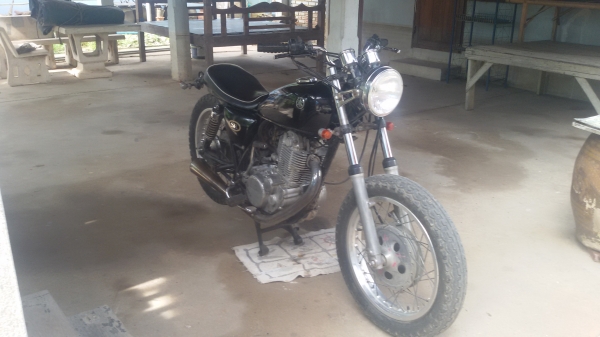 ขายsr 400 หรือแลกsteedคับ