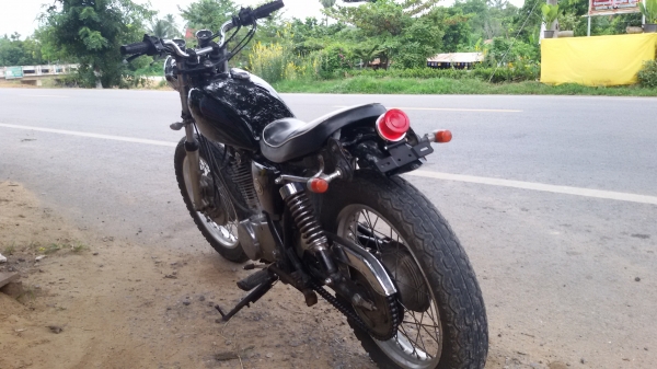 ขายsr 400 หรือแลกsteedคับ