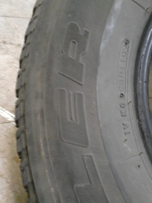 255/70R15  BRIDGE STONE DUELER H/T 840  มี 2 เส้น ยางเบอร์นี้หายาก  TEL.081-427-3941