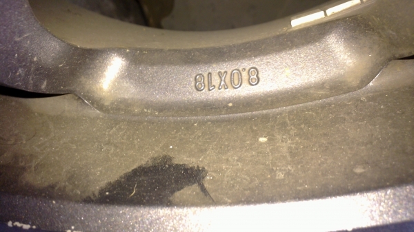 ขายแม็ก RE30 JAPAN 18x8.0 5รู108 ออฟ 40 ขายแม็ก RE30 JAPAN 18x8.0 5รู108 ออฟ 40