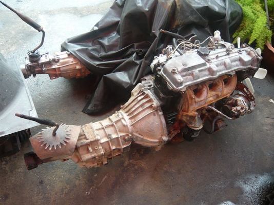 ขายเครื่องยนต์ดีเซลโตโยต้า 2L