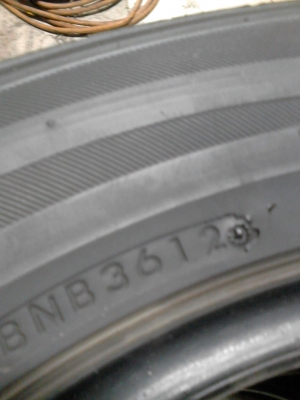 215/60R16 BRIDGESTONE TURANZA GR90 มี 3 เส้น  TEL.081-427-3941