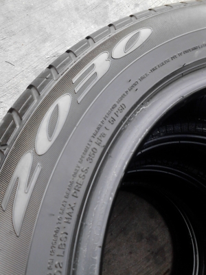 185/60R15 DUNLOP SP SPORT 2030 ชุด 4 เส้น TEL.081-427-3941 185/60R15 DUNLOP SP SPORT 2030 ชุด 4 เส้น TEL.081-427-3941