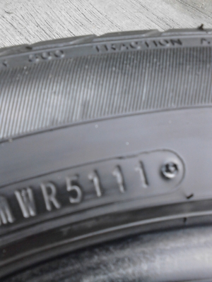 185/60R15 DUNLOP SP SPORT 2030 ชุด 4 เส้น TEL.081-427-3941 185/60R15 DUNLOP SP SPORT 2030 ชุด 4 เส้น TEL.081-427-3941