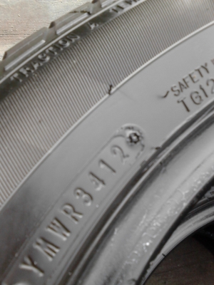 185/60R15 DUNLOP SP SPORT 2030 ชุด 4 เส้น TEL.081-427-3941 185/60R15 DUNLOP SP SPORT 2030 ชุด 4 เส้น TEL.081-427-3941