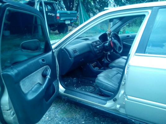 ตาโต ออโต้ แก๊สLPG หัวฉีด เครื่องเกียร์ดี ภายในสวย CD USB