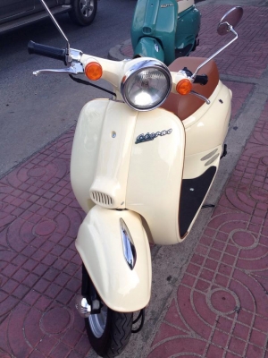 Honda giorno 50cc (สีครีมไข่ไก่)