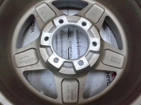 มาอีกแล้ว ล้อ 16x8.5 off-25 สีน้ำตาล สภาพ 99\% แต่ราคามือสอง มาอีกแล้ว ล้อ 16x8.5 off-25 สีน้ำตาล สภาพ 99\% แต่ราคามือสอง